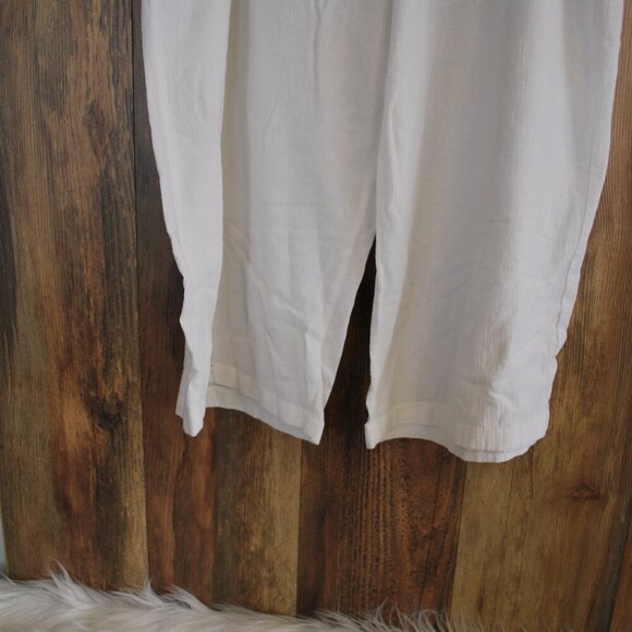 Old Navy Plus Size White Elastic Low Waist Capri XXL - Picture 3 of 5